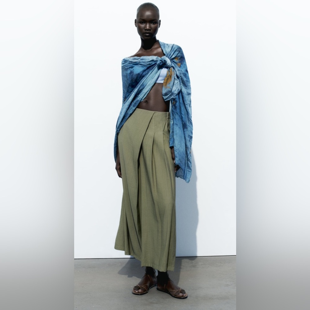 Zara Wrinkle Effect Culottes